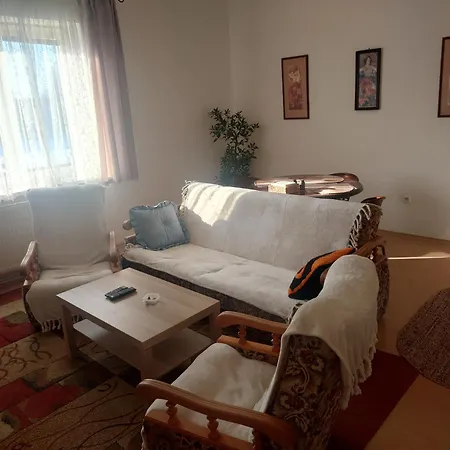 Zukalka 2kk - 2 Apartment